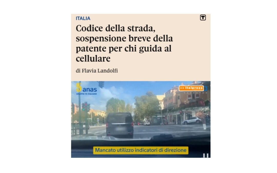 Codice strada sospensione breve della patente per chi guida al cellulare